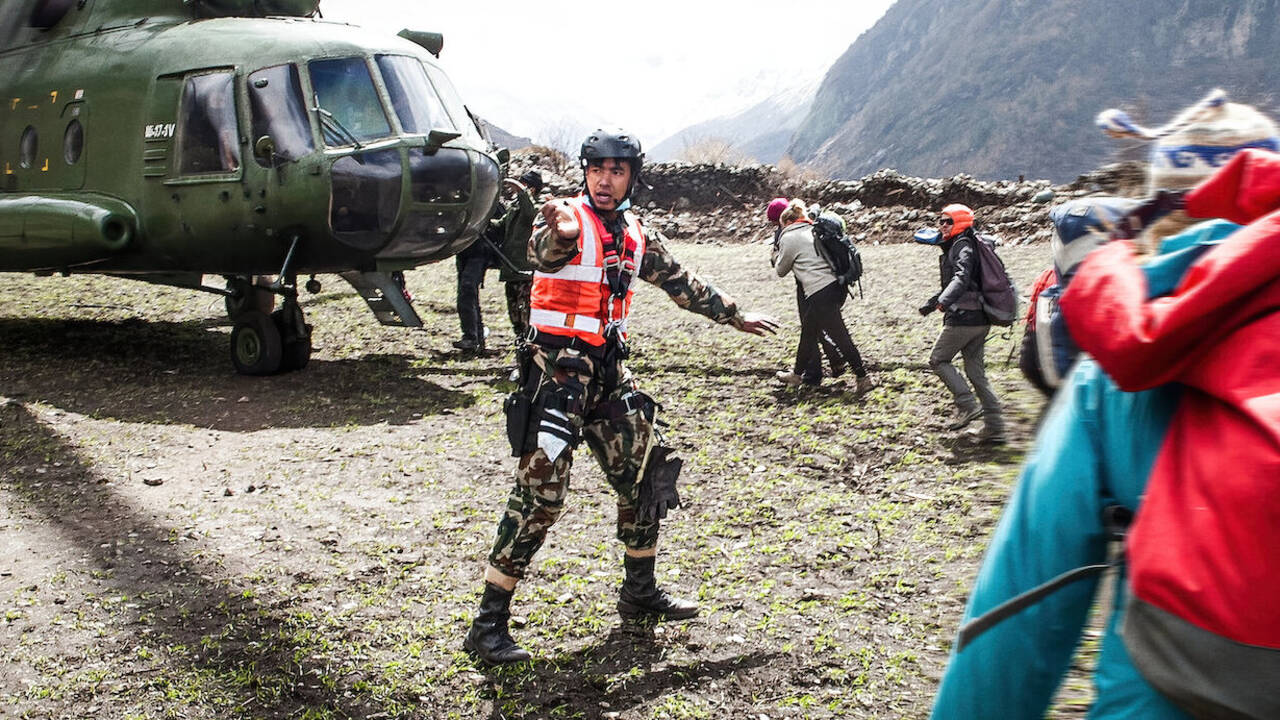 Aftershock: Everest and the Nepal Earthquake Netflix Series Review – Tragic Tremors